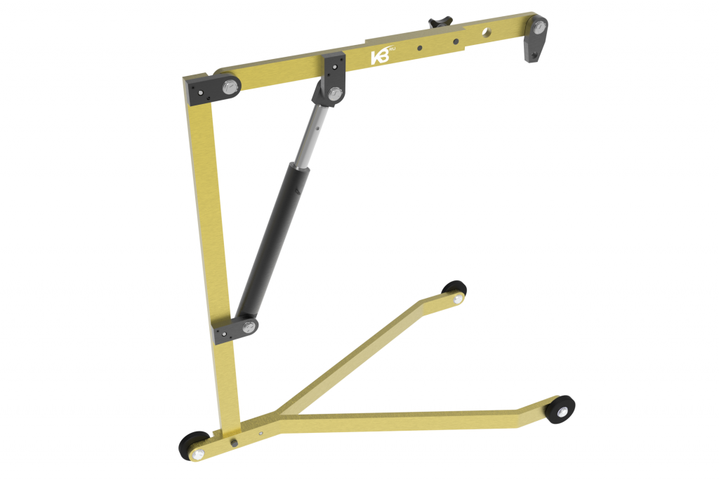 Желтый подъемный стенд с регулируемыми опорами и колесами.